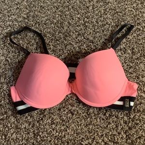 PINK Victoria secret push-up bra